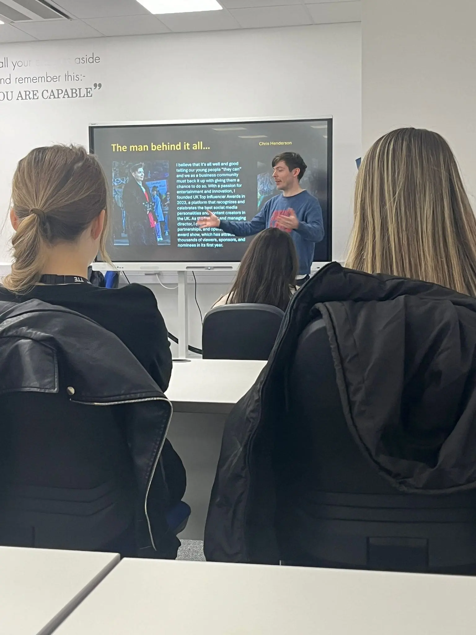 IMG-20241106-WA0003 Chris Henderson Managing director of UK Top Influencer Ltd. Delivering a presentation to Middlesbrough College Students