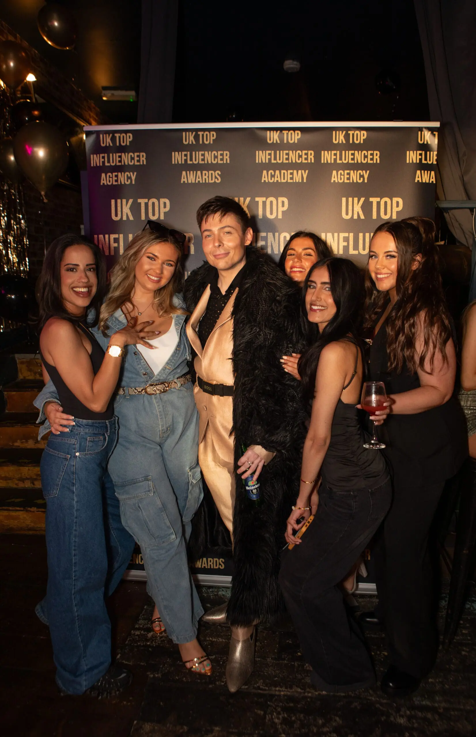 Chris Henderson poses with Influencers at the UK Top Influencer Agency Launch party<br />
Brooke Wooley<br />
Madz Kumar<br />
Jodie Fenton 